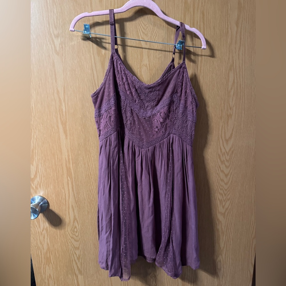 American Eagle Women's Purple Lace Dress
